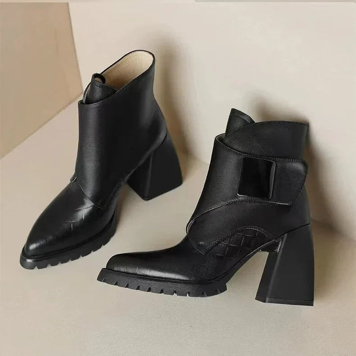 BobaFashion Aziel boots in brown displayed on a neutral surface