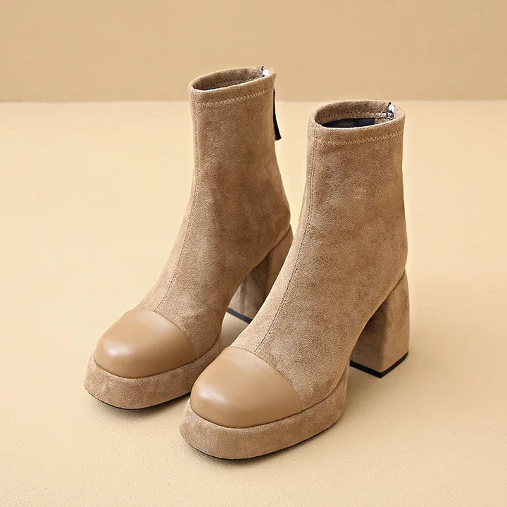 Side profile of the BobaFashion Vento Boot highlighting its clean lines and supportive sole