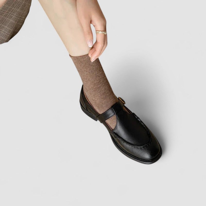 Close-up of BobaFashion Carla Mary Jane shoe sole showing orthopedic cushioned footbed