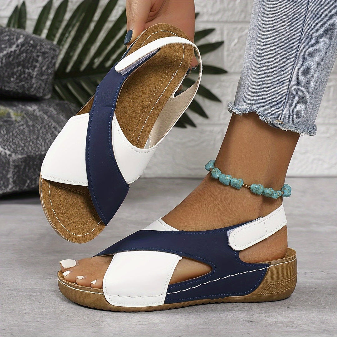 Gloria orthopedic sandal in green with soft lining detail, side view