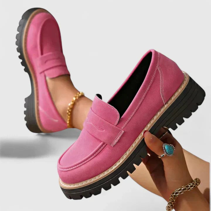 Close-up of BobaFashion Journey Orthopedic Loafers highlighting the lightweight shock-absorbing sole and flexible upper material